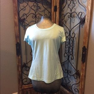 Tek Gear women’s large t-shirt